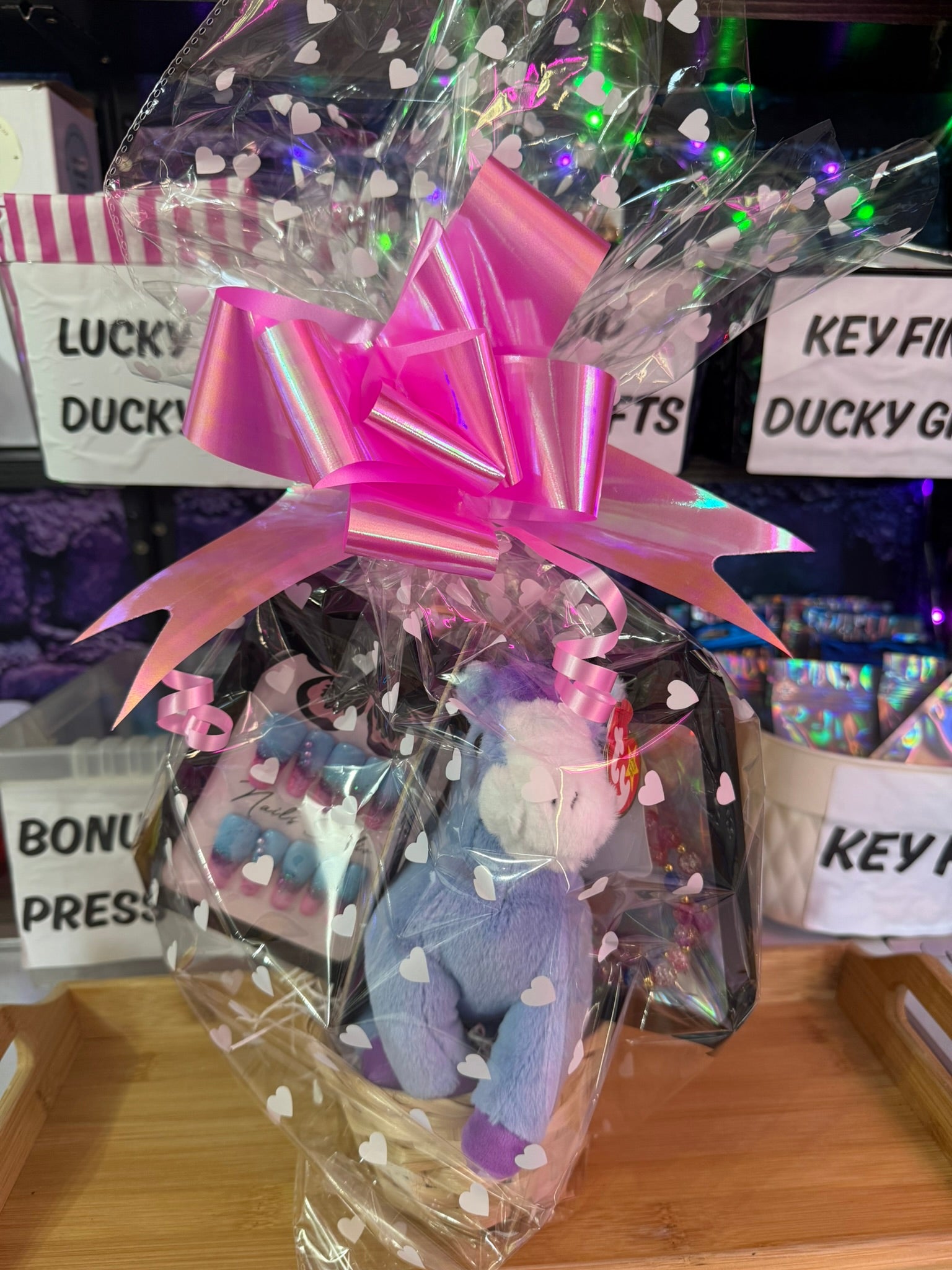 Gender Reveal Mini Gift Hamper